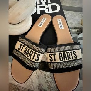 Steve Madden slides size 8 1/2